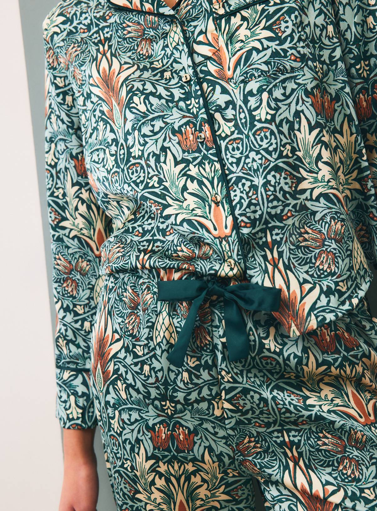 Tu x Morris & Co. Blue Snakeshead Satin Traditional Pyjama Set L - Image 3
